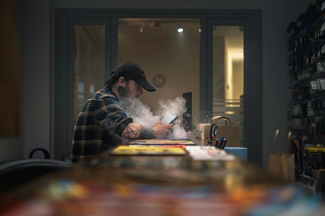 An Online Vape Shop Could be Your Next Side Hustle