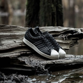 Adidas Consortium Superstar 80v INVINCIBLE