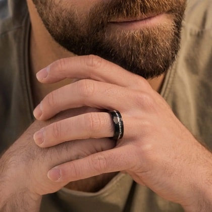 Men’s Engagement Rings: A Guide to Styles and Trends