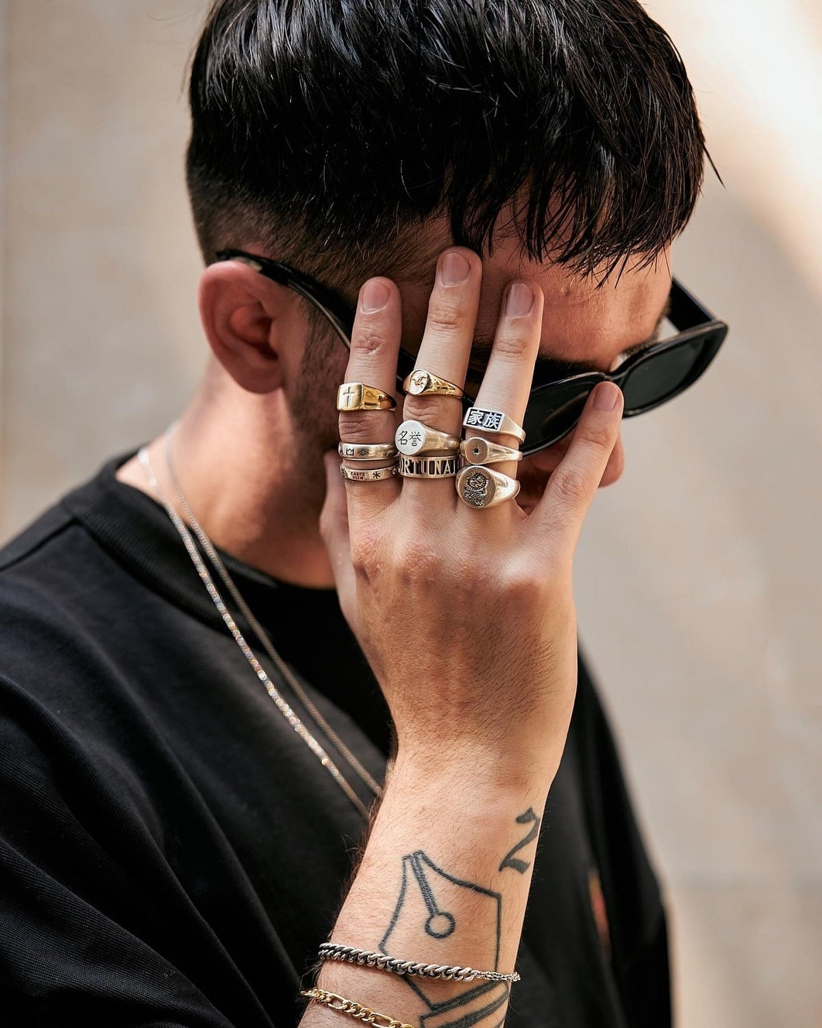 Jewellery Wearing Tips For Fashion-Forward Men