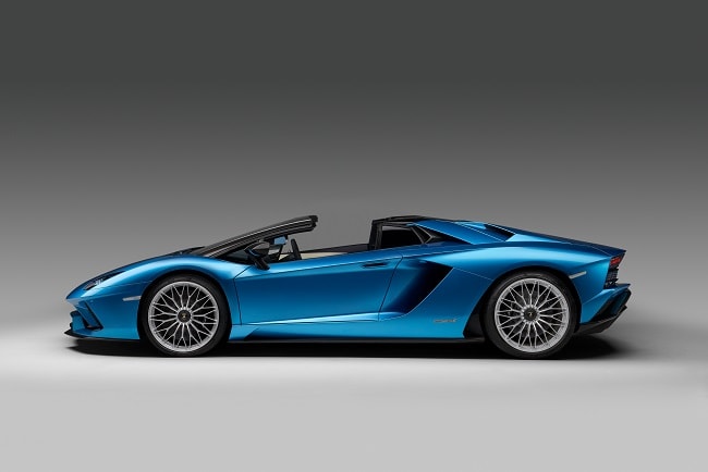 The new Lamborghini Aventador S Roadster