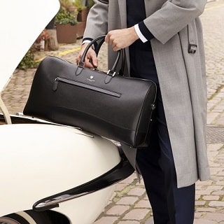 Luxury Accessories Every Modern Business Traveller Needs