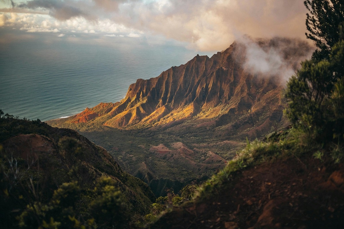 How to Plan the Perfect Trip to Hawaii: A Guide for Men