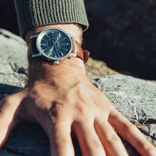 Marloe Watch Company Debuts First Swiss-Made Timepiece