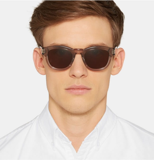 ray-ban.com & mrporter.com