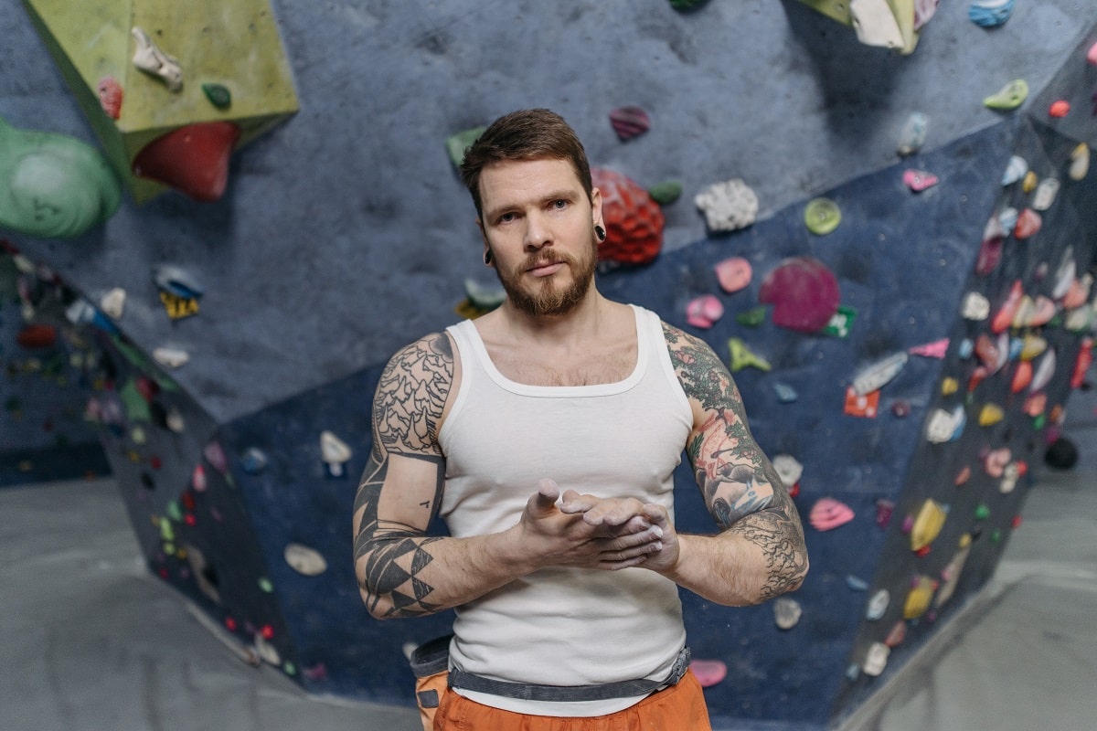 8 Reasons to Consider Adding Rock Climbing to your Gym Routine